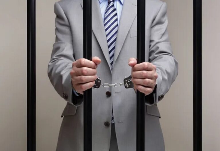 How a Criminal Lawyer Can Help Reduce Your Sentence